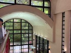 -香港大学