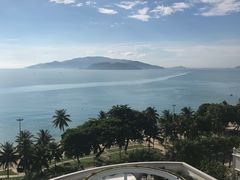 -芽庄日出海滩水疗酒店