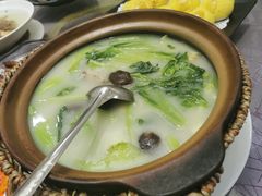 -轩记海鲜餐厅·四十五年老字号·经典粤菜(西区彩虹店)