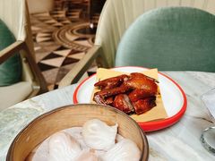 -浅深(世茂滨江精品店)