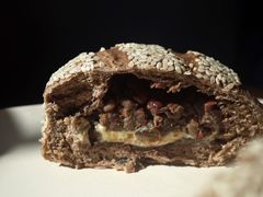 焙茶奶酥波波包-喜茶(无锡荟聚中心店)