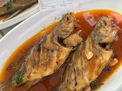 -丹水桥地锅鱼·翘嘴鲌·地方特色全鱼宴(丹江口大坝店)