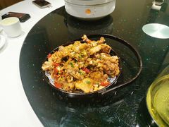 -香山湖家家宴(中山陵店)