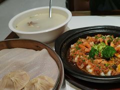 -梅利汴京烤鸭•开封豫菜地标店(东大街店)
