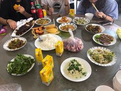 -晨汐石苑·清真菜农家院