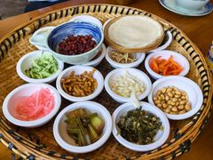 -包整·丝娃娃(一览甲秀楼风景店)