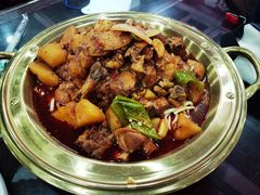 -牛一嘴·兰州牛肉面·大盘鸡(财富中心店)