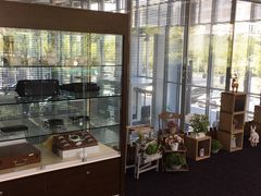 -上海可达汽车销售服务有限公司