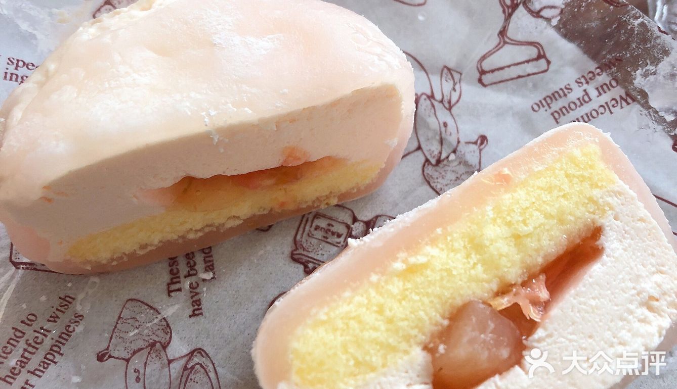 冰皮月亮蛋糕真的是太太太好吃了在家就想吃了很久