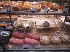 -巴黎贝甜(华堂新辰汇店)