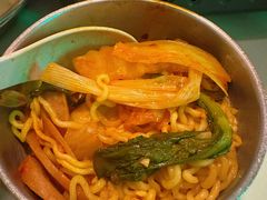 -富乐满 炸鸡&韩国料理 불로만(虹泉路店)
