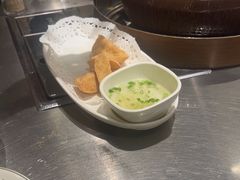 -胡须佬鸡煲四季火锅店(石厦西村直营店)