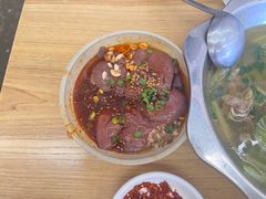 -谢老五跷脚牛肉·非遗传承店