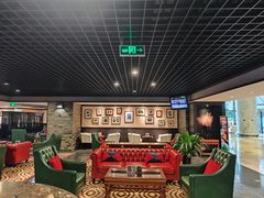 -上海锦江汤臣洲际大酒店柒酒廊