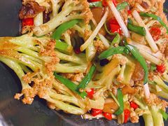 -兔行天下-鸿鹤鲜锅兔(中海国际店)