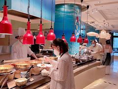 -咖啡苑自助餐厅·中国大饭店