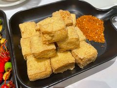 炸臭豆腐-巴厘龙虾·榜首油焖大虾(音乐学院·沿江酒馆店)