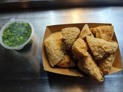 -正宗普宁豆干坊·洪记砂锅粥(红领巾路店)