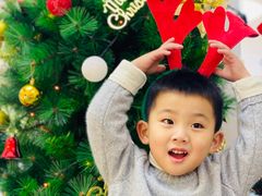 -黄浦乐烁龙鱼宝贝托育园(海潮路校区)