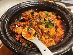 -万重锦·人文川菜馆(骡马市店)