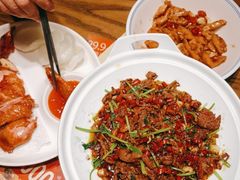-爱碗亭·鲜炒湖南菜(壹城中心店)
