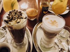 拿铁-纽约咖啡馆