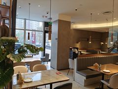 -必胜客(威高广场店)