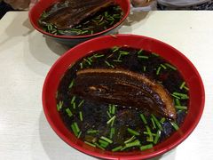 -小龙大肉面馆