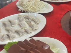 -花苑美食横琴生蚝火锅(拱北粤华路店)
