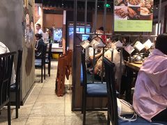 大堂-怪噜范·老贵阳街头名小吃(汇金星力城店)
