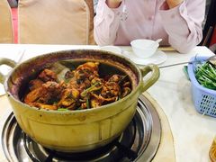 -渝君重庆火锅(嘉宾路店)
