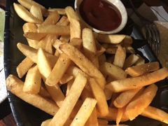 -MARU玛露音乐餐厅(大学路店)