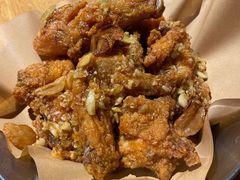 黄油蒜炸鸡块-富乐满韩国正宗炸鸡韩国料理(虹泉路店)