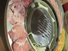 -哈哈碳都·牛肋条无限自助烤肉(宝龙店)