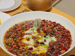 -柒月小火炉·新派川菜(金狮广场店)