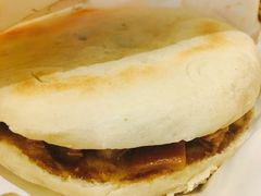 -遵义虾子张六羊肉粉(地王店)