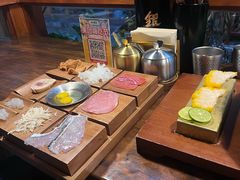 -银米·云南传统过桥米线(双廊黑金冠店)