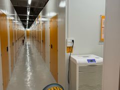 -安东易迷你仓自助寄存仓库(淞虹路店)