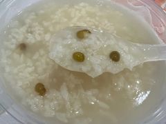 -蓝精灵饺子店