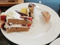 -东方红海鲜百汇(国际大厦店)