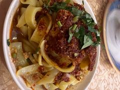 -维吾尔餐厅(宜山路店)