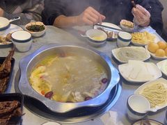 -光头药膳鸡(莱茵小镇店)