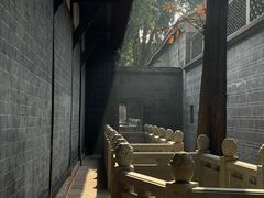 -知美术馆