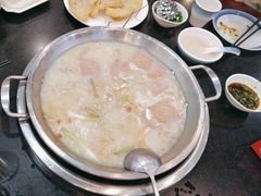 -老来福·非遗酸汤兔(凯旋路店)