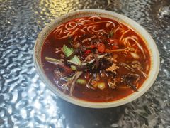 -粉八·云南米线·建水烧烤(常熟路店)