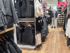 -优衣库(上海虹口龙之梦店)