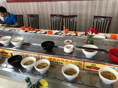 -乡党臊子面(丰庆公园店)