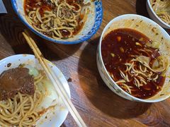-蒋六十八梯眼镜面(狮子坪店)