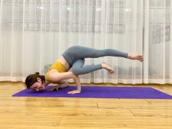 -亚太瑜伽普拉提学院