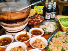 -威邵鸡煲(西华路总店)